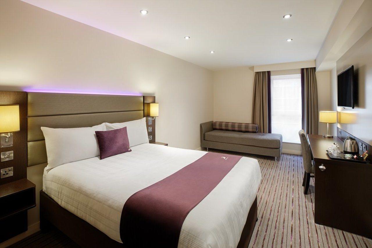 Premier Inn Newbury Town Centre Luaran gambar